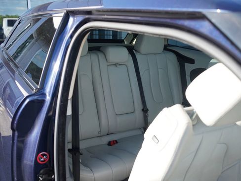 Used 2014 Land Rover Range Rover Evoque Pure Premium AWD/4WD image 21