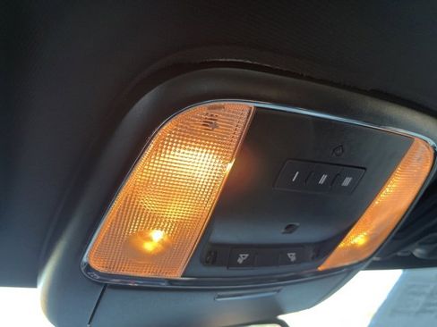 Used 2023 Dodge Charger R/T w/ Plus Group image 29