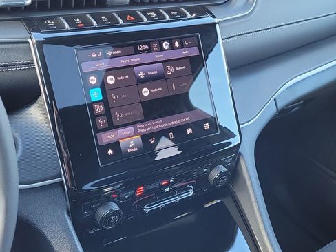 New 2025 Jeep Grand Cherokee Laredo X w/ Luxury Tech Group I image 29