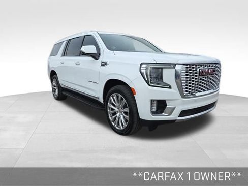 Used 2023 GMC Yukon XL Denali image 2