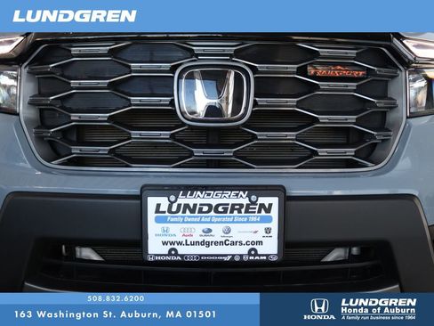 Used 2022 Honda Passport TrailSport image 32