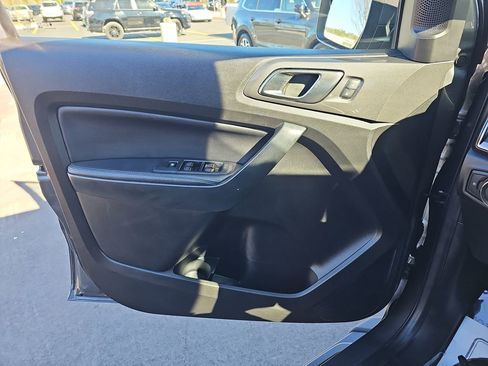 Used 2022 Ford Ranger Lariat w/ Equipment Group 501A High image 31