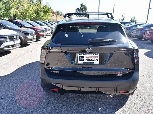 New 2026 Nissan Kicks SR w/ SR Premium Package image 5