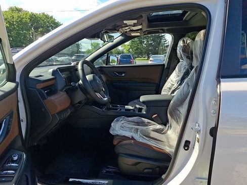 New 2026 Subaru Outback Touring AWD/4WD image 9