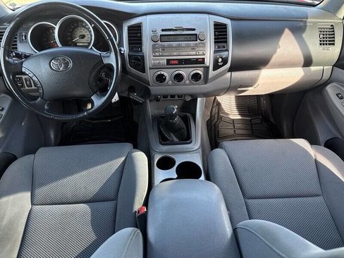 Used 2010 Toyota Tacoma 4x4 Access Cab V6 image 22