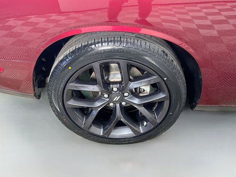 Used 2022 Dodge Challenger SXT w/ Blacktop Package image 31
