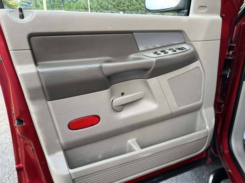 Used 2007 Dodge Ram 1500 Truck SLT RWD image 18