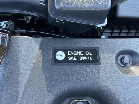 Used 2024 Toyota RAV4 XLE FWD image 16
