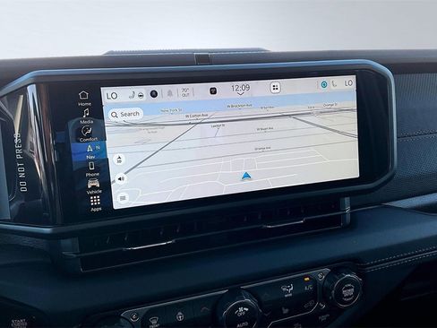 New 2025 Jeep Gladiator Rubicon image 8