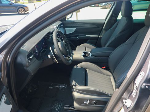 Used 2024 Maserati Grecale GT AWD/4WD image 26