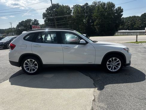 Used 2015 BMW X1 xDrive28i image 7