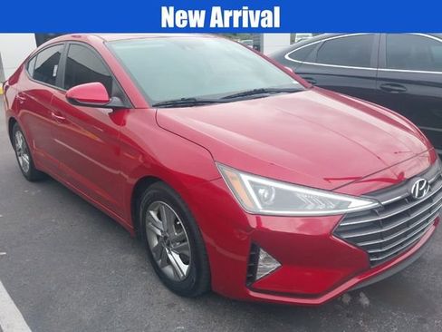 Used 2020 Hyundai Elantra SEL image 1