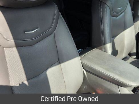 Certified 2022 Cadillac XT5 Premium Luxury AWD/4WD image 17
