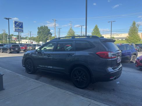 Used 2024 Subaru Ascent Onyx Edition w/ Popular Package Onyx AWD/4WD image 5