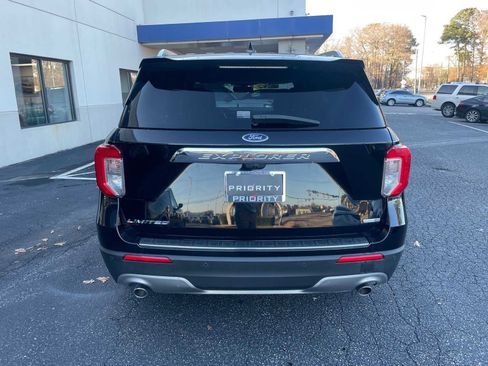 Used 2020 Ford Explorer Limited image 3
