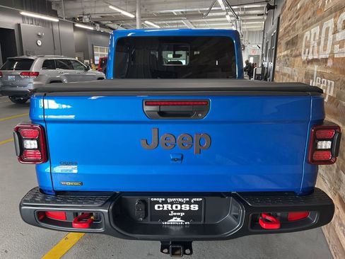 Used 2023 Jeep Gladiator Rubicon w/ LED Lighting Group AWD/4WD image 24