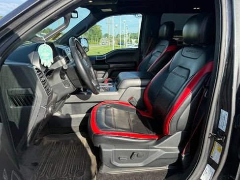 Used 2019 Ford F150 Lariat w/ Equipment Group 502A Luxury AWD/4WD image 19