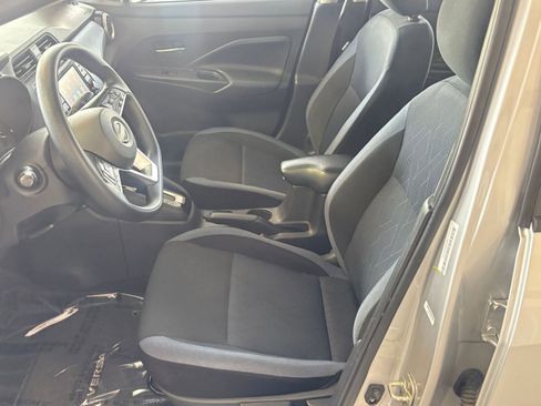 Used 2025 Nissan Versa SV w/ Trunk Package FWD image 30