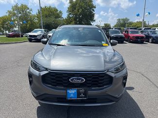 Used 2025 Ford Escape ST-Line Select AWD/4WD video 1
