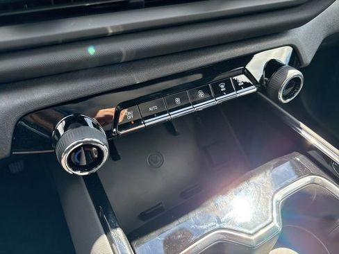 New 2026 Chevrolet Silverado EV LT AWD/4WD image 26