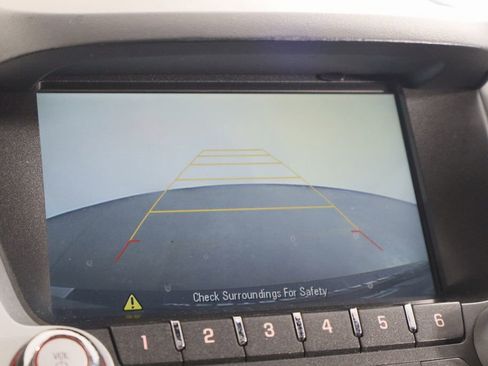 Used 2015 GMC Terrain SLE image 28