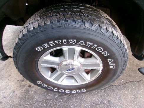 Used 2006 Ford F150 XLT image 10