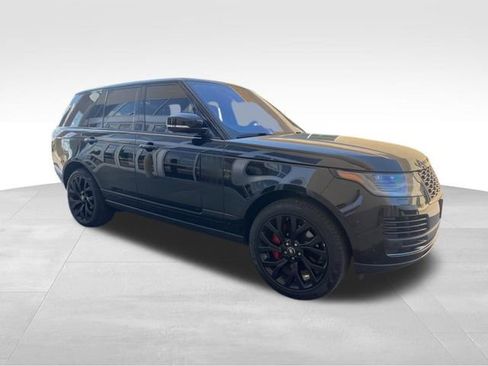 Used 2021 Land Rover Range Rover image 3
