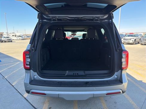 Used 2023 Ford Expedition Max Limited image 22