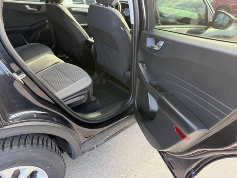 Used 2021 Ford Escape SE w/ Convenience Package AWD/4WD image 13