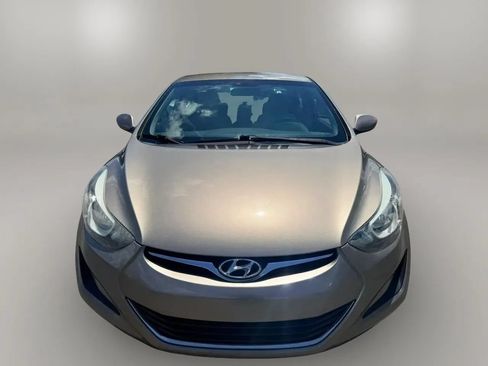 Used 2016 Hyundai Elantra SE FWD image 3
