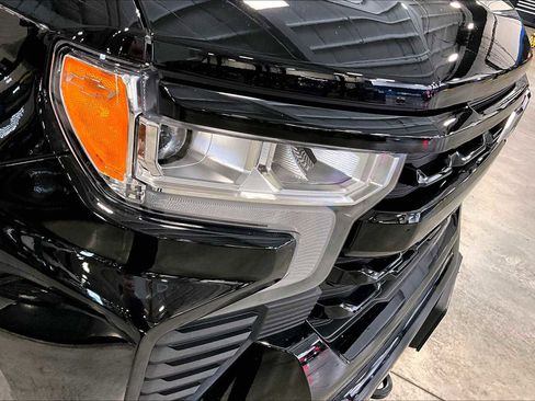 Used 2024 Chevrolet Silverado 1500 RST w/ Z71 Off-Road Package image 34