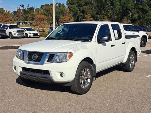 Used 2020 Nissan Frontier SV image 27