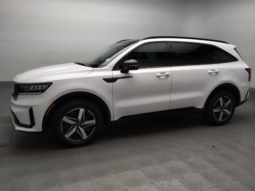 Used 2022 Kia Sorento S w/ Panoramic Sunroof Package FWD image 2