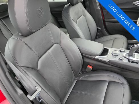 Used 2026 Alfa Romeo Giulia w/ Driving Assist Package RWD image 27