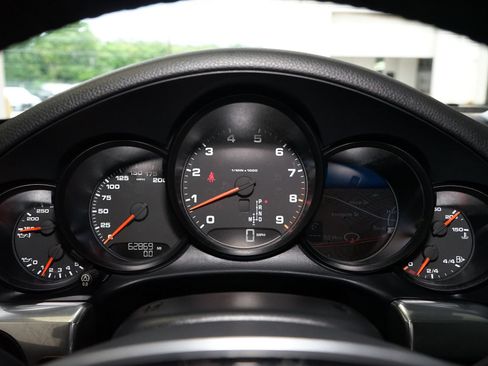 Used 2013 Porsche 911 Carrera RWD image 6