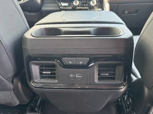 Used 2024 GMC Sierra 1500 AT4 w/ AT4 Premium Package AWD/4WD image 14