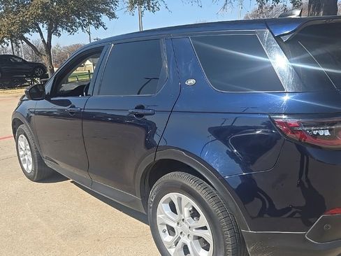 Used 2020 Land Rover Discovery Sport S image 3