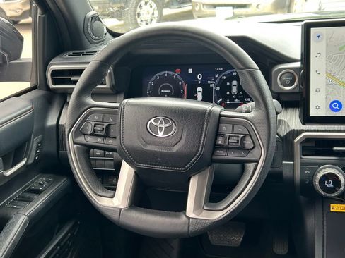 Certified 2025 Toyota 4Runner Platinum AWD/4WD image 46