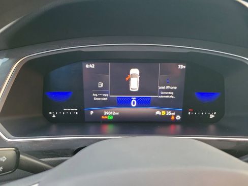 Used 2022 Volkswagen Tiguan S image 18