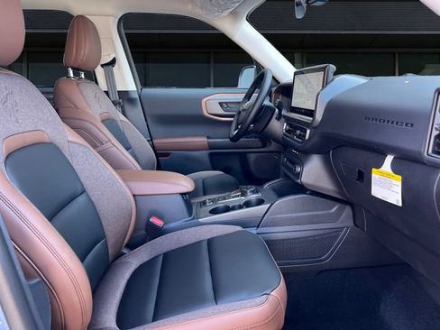 New 2025 Ford Bronco Sport Outer Banks w/ Outer Banks Tech Package+ AWD/4WD image 15