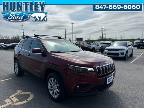 Used 2019 Jeep Cherokee Latitude w/ Cold Weather Group AWD/4WD image 22