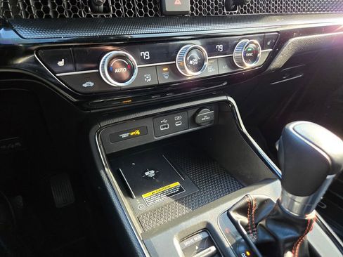 Used 2023 Honda CR-V Sport Touring image 10