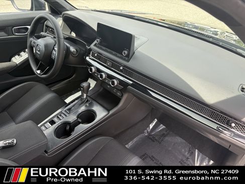 Used 2022 Honda Civic Sport image 16