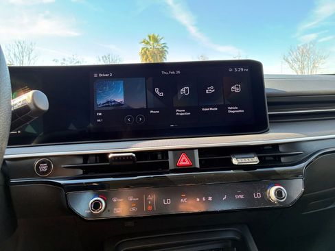 Used 2025 Kia K5 LXS image 17