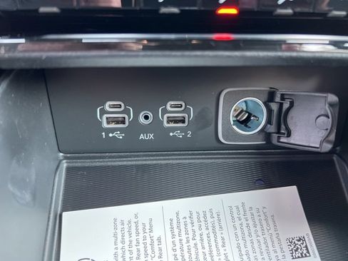 New 2025 Jeep Grand Cherokee L Altitude image 37