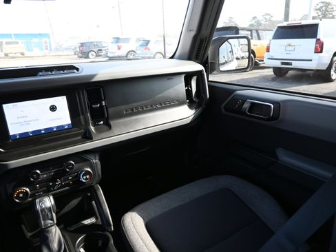 Used 2023 Ford Bronco Big Bend image 29