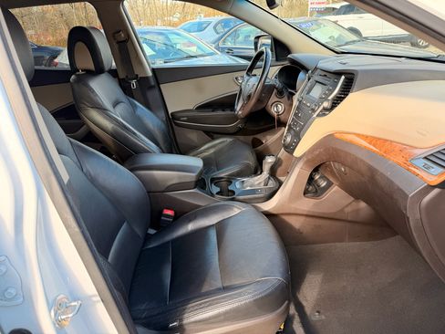 Used 2014 Hyundai Santa Fe Sport w/ Popular Equipment Package 02 image 21