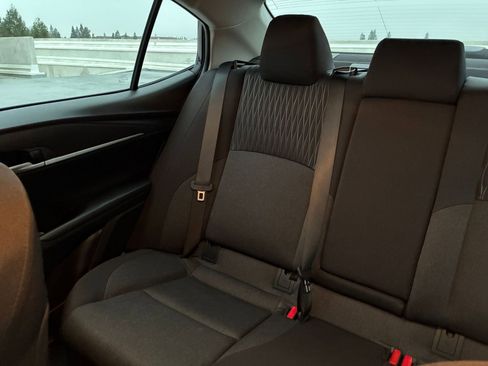 Used 2025 Toyota Camry LE image 37