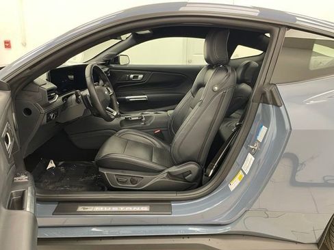 Used 2024 Ford Mustang GT Premium w/ GT Performance Package RWD image 4