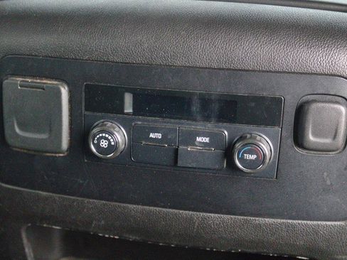 Used 2017 Chevrolet Tahoe LT image 33